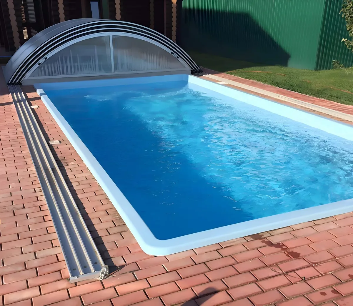 Laguna 7 — вечернее освещение в Сатке